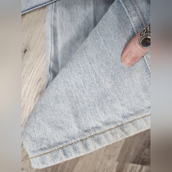 Express Blues High Rise Vintage 1990s Light Blue Denim Straight Leg Jeans - Picture 11 of 12